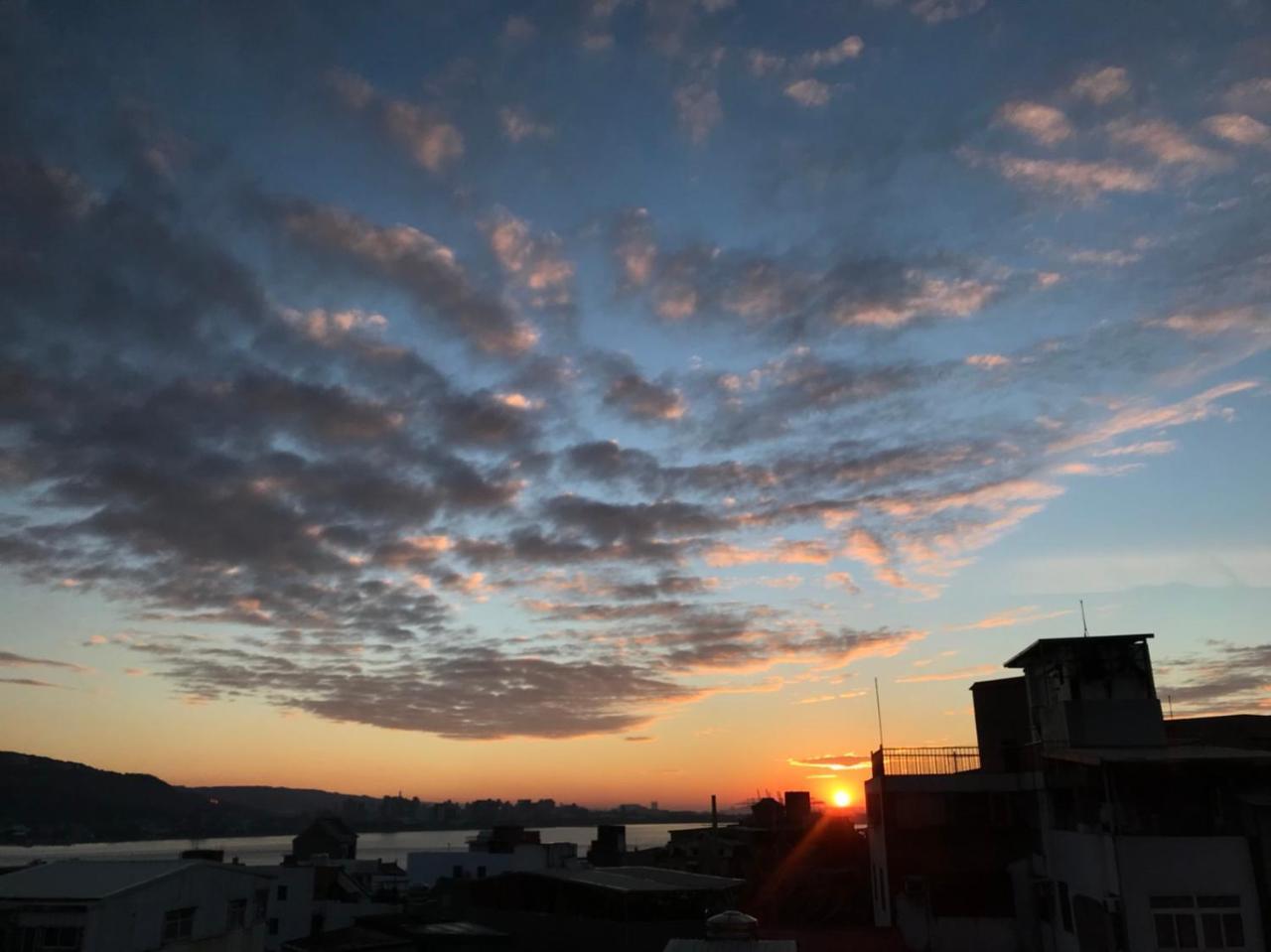 Open Room Hotel Tamsui Extérieur photo