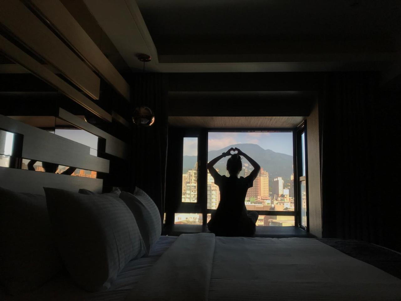 Open Room Hotel Tamsui Extérieur photo